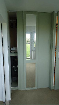 Integral wardrobe 